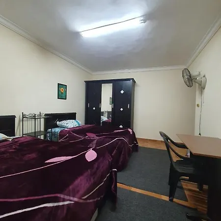Cairo Nasr City - 15Minutes From Airport - Private Single Room With Shared Bathroom - غرفة مفردة خاصة مع حمام مشترك - Chambre Simple Privee Avec Salle De Bain Partagee - Одноместный Отдельный Номер С Общей Ванной Комнатой - Extérieur photo