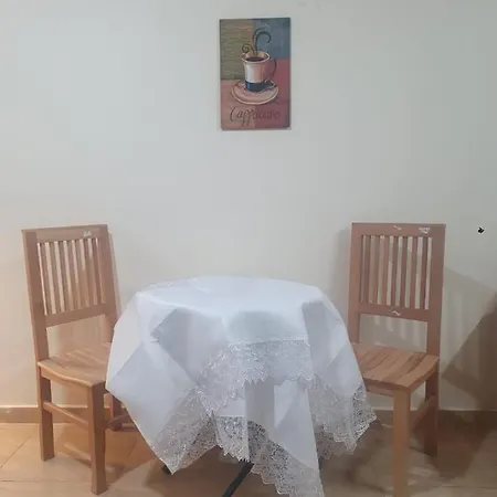 Cairo Nasr City - 15Minutes From Airport - Private Single Room With Shared Bathroom - غرفة مفردة خاصة مع حمام مشترك - Chambre Simple Privee Avec Salle De Bain Partagee - Одноместный Отдельный Номер С Общей Ванной Комнатой - Extérieur photo