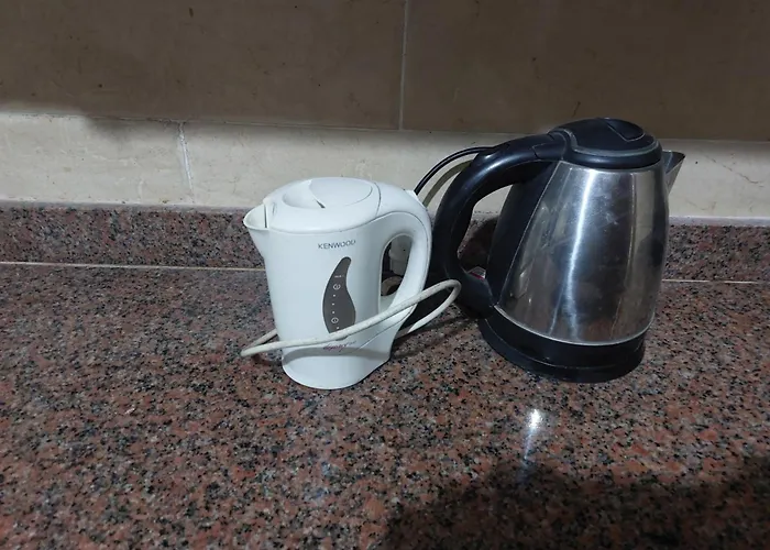 Cairo Nasr City - 15Minutes From Airport - Private Single Room With Shared Bathroom - غرفة مفردة خاصة مع حمام مشترك - Chambre Simple Privee Avec Salle De Bain Partagee - Одноместный Отдельный Номер С Общей Ванной Комнатой -